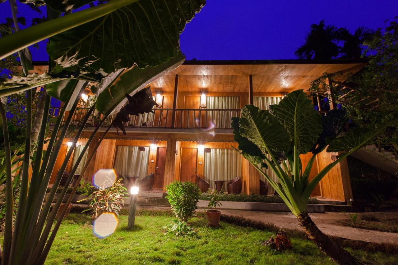 Tsg Blue Resort & Spa Radhanagar beach Bagian luar foto